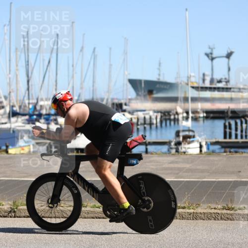 17.08.2025 - KN Förde Triathlon 2025 Yannick Fuchs http://msf.ph/oto/8623660 17.08.2025 11:17:07 Radfahren 261, 294, 299, 300, 376, 623, 299, 300, 622, 629 meine-sportfotos.de