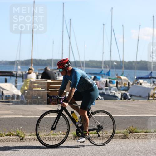 17.08.2025 - KN Förde Triathlon 2025 Yannick Fuchs http://msf.ph/oto/8623707 17.08.2025 11:17:42 Radfahren 304, 310, 319, 368, 385, 608, 618, 626, 633, 636, 266 meine-sportfotos.de