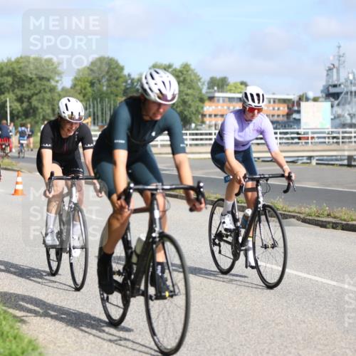 17.08.2025 - KN Förde Triathlon 2025 Yannick Fuchs http://msf.ph/oto/8623736 17.08.2025 10:01:52 Radfahren 179, 189, 192, 221, 240, 241, 248, 254 meine-sportfotos.de