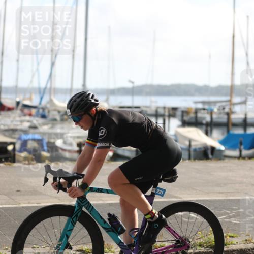 17.08.2025 - KN Förde Triathlon 2025 Yannick Fuchs http://msf.ph/oto/8623750 17.08.2025 10:01:58 Radfahren 189, 221, 179, 192, 240, 241, 248 meine-sportfotos.de