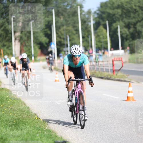 17.08.2025 - KN Förde Triathlon 2025 Yannick Fuchs http://msf.ph/oto/8623772 17.08.2025 10:02:16 Radfahren 141, 159, 161, 220, 231, 250, 194 meine-sportfotos.de