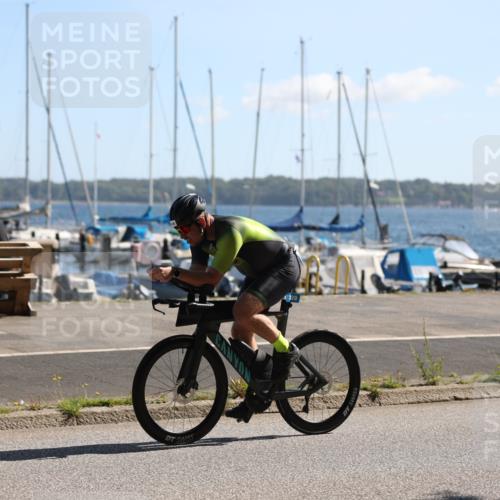 17.08.2025 - KN Förde Triathlon 2025 Yannick Fuchs http://msf.ph/oto/8623791 17.08.2025 11:18:22 Radfahren 264, 268, 312, 320, 615, 279, 340, 344, 643 meine-sportfotos.de