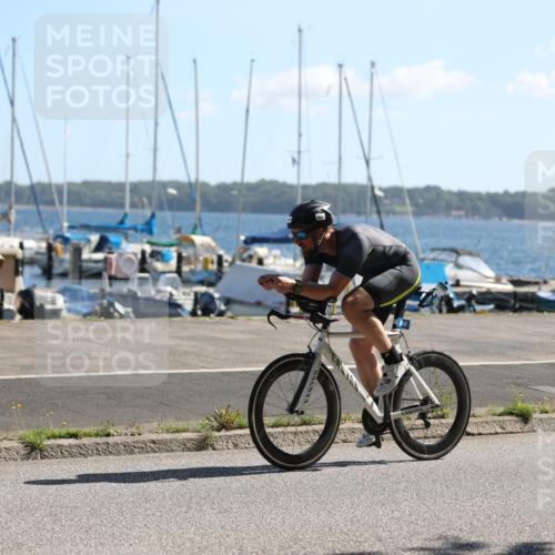 17.08.2025 - KN Förde Triathlon 2025 Yannick Fuchs http://msf.ph/oto/8623802 17.08.2025 11:18:25 Radfahren 264, 268, 312, 320, 320, 340, 615 meine-sportfotos.de
