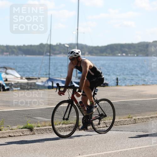 17.08.2025 - KN Förde Triathlon 2025 Yannick Fuchs http://msf.ph/oto/8623804 17.08.2025 11:18:27 Radfahren 264, 268, 312, 320, 615 meine-sportfotos.de