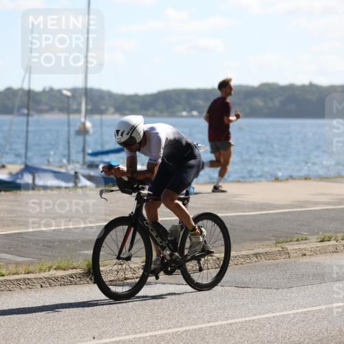 17.08.2025 - KN Förde Triathlon 2025 Yannick Fuchs http://msf.ph/oto/8623810 17.08.2025 11:18:39 Radfahren 274, 294, 299, 316 meine-sportfotos.de