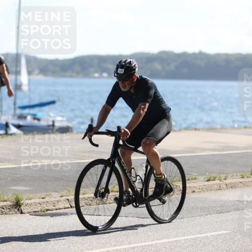 17.08.2025 - KN Förde Triathlon 2025 Yannick Fuchs http://msf.ph/oto/8623829 17.08.2025 11:18:59 Radfahren 318, 338, 605, 633, 634, 323 meine-sportfotos.de
