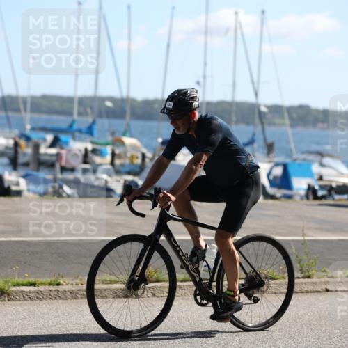 17.08.2025 - KN Förde Triathlon 2025 Yannick Fuchs http://msf.ph/oto/8623832 17.08.2025 11:19:00 Radfahren 318, 338, 605, 608, 633, 634, 323 meine-sportfotos.de