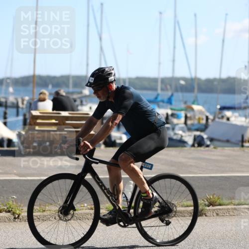 17.08.2025 - KN Förde Triathlon 2025 Yannick Fuchs http://msf.ph/oto/8623833 17.08.2025 11:19:00 Radfahren 318, 338, 605, 608, 633, 634, 323 meine-sportfotos.de