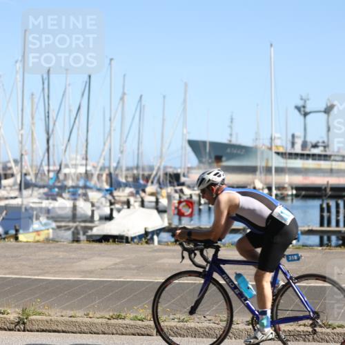 17.08.2025 - KN Förde Triathlon 2025 Yannick Fuchs http://msf.ph/oto/8623845 17.08.2025 11:19:09 Radfahren 318, 358, 376, 608, 636, 338, 605, 633, 634 meine-sportfotos.de