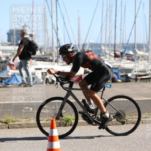 17.08.2025 - KN Förde Triathlon 2025 Yannick Fuchs http://msf.ph/oto/8623849 17.08.2025 11:19:12 Radfahren 319, 358, 376, 608, 636, 318, 608 meine-sportfotos.de