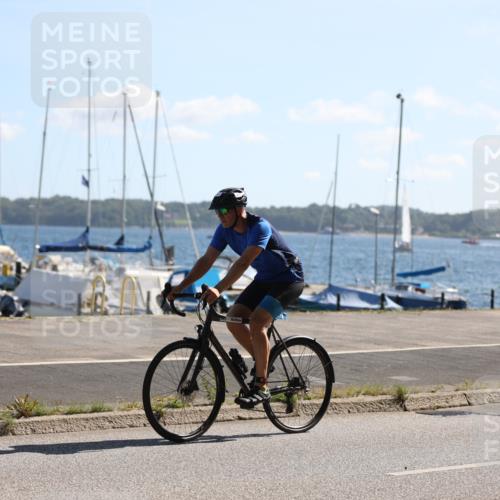 17.08.2025 - KN Förde Triathlon 2025 Yannick Fuchs http://msf.ph/oto/8623879 17.08.2025 11:19:42 Radfahren 269, 270, 278, 302, 325, 331, 385, 390, 275 meine-sportfotos.de