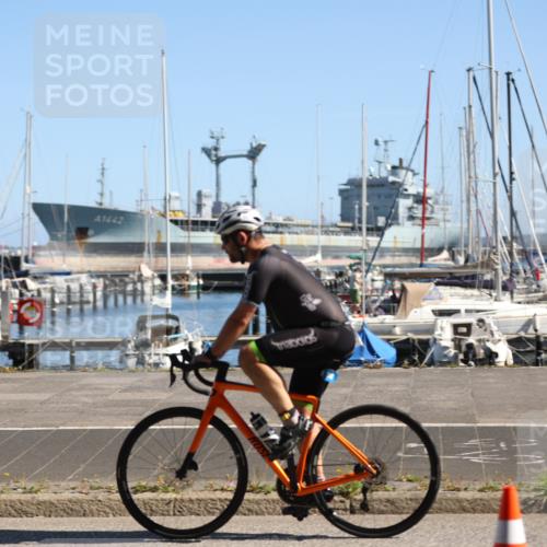 17.08.2025 - KN Förde Triathlon 2025 Yannick Fuchs http://msf.ph/oto/8623893 17.08.2025 11:19:46 Radfahren 270, 278, 302, 325, 331, 340, 385, 390, 615, 269, 325 meine-sportfotos.de