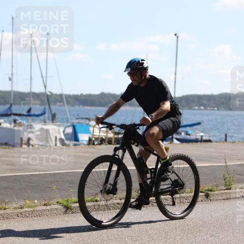 17.08.2025 - KN Förde Triathlon 2025 Yannick Fuchs http://msf.ph/oto/8623968 17.08.2025 11:21:02 Radfahren 269, 272, 275, 278, 287, 293, 327, 364, 601, 602, 287, 318 meine-sportfotos.de