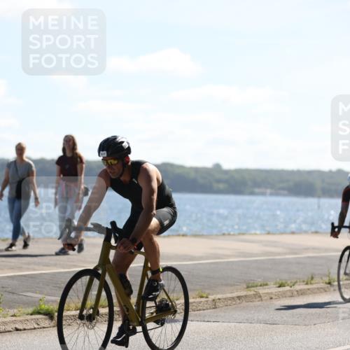 17.08.2025 - KN Förde Triathlon 2025 Yannick Fuchs http://msf.ph/oto/8623977 17.08.2025 11:21:07 Radfahren 269, 270, 272, 275, 278, 293, 327, 364, 602, 611, 272, 275, 287, 601 meine-sportfotos.de