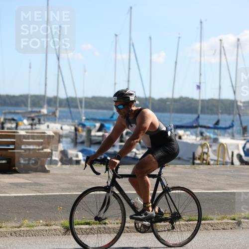 17.08.2025 - KN Förde Triathlon 2025 Yannick Fuchs http://msf.ph/oto/8623985 17.08.2025 11:21:17 Radfahren 270, 331, 343, 620, 639, 278, 293, 364, 602, 611 meine-sportfotos.de