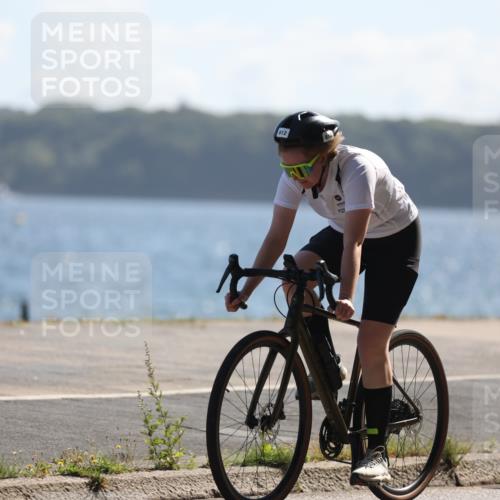 17.08.2025 - KN Förde Triathlon 2025 Yannick Fuchs http://msf.ph/oto/8624042 17.08.2025 11:24:01 Radfahren 261, 266, 288, 291, 296, 307, 353, 362, 612, 614, 619, 632, 349, 372, 610 meine-sportfotos.de