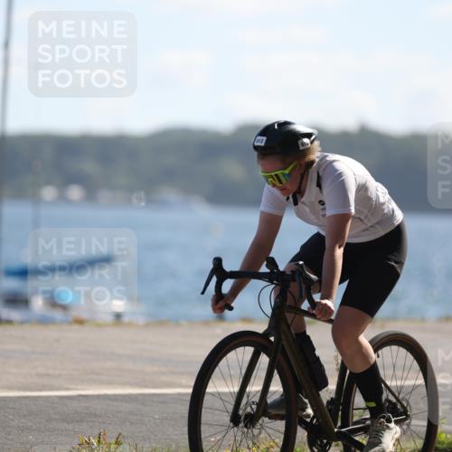 17.08.2025 - KN Förde Triathlon 2025 Yannick Fuchs http://msf.ph/oto/8624043 17.08.2025 11:24:01 Radfahren 261, 266, 288, 291, 296, 307, 353, 362, 612, 614, 619, 632, 349, 372, 610 meine-sportfotos.de