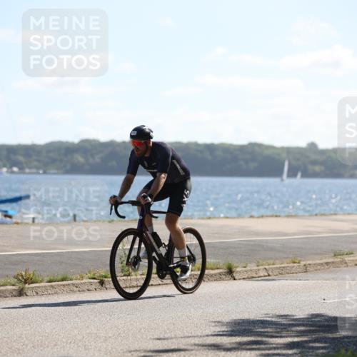 17.08.2025 - KN Förde Triathlon 2025 Yannick Fuchs http://msf.ph/oto/8624073 17.08.2025 11:24:17 Radfahren 263, 271, 329, 345, 350, 354, 642, 288, 345, 353, 614, 619 meine-sportfotos.de