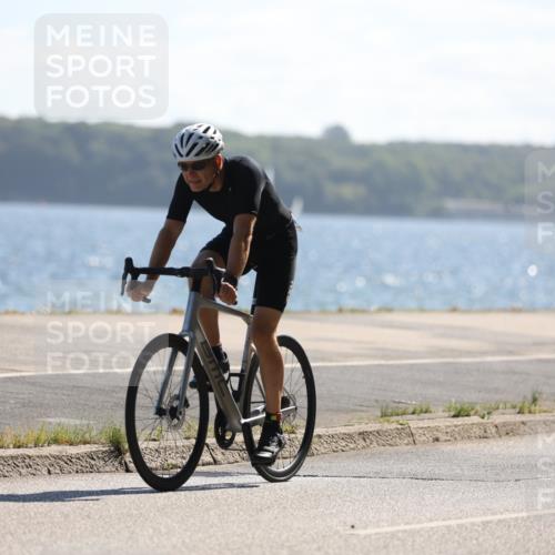 17.08.2025 - KN Förde Triathlon 2025 Yannick Fuchs http://msf.ph/oto/8624079 17.08.2025 11:24:20 Radfahren 263, 271, 329, 350, 352, 354, 380, 642, 345, 642 meine-sportfotos.de