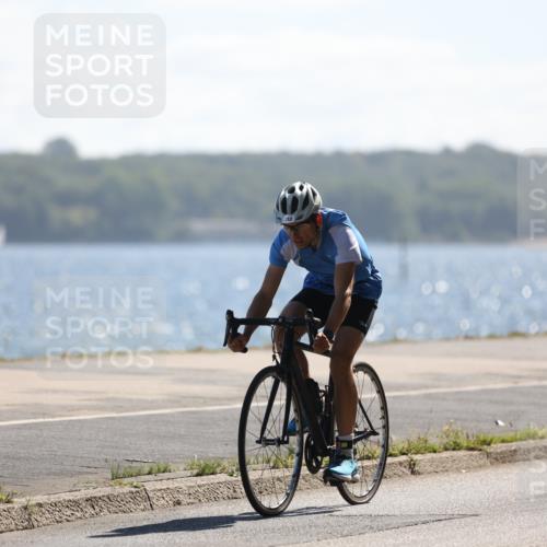 17.08.2025 - KN Förde Triathlon 2025 Yannick Fuchs http://msf.ph/oto/8624085 17.08.2025 11:24:27 Radfahren 263, 281, 326, 329, 352, 371, 380, 616, 263, 271, 350, 354 meine-sportfotos.de