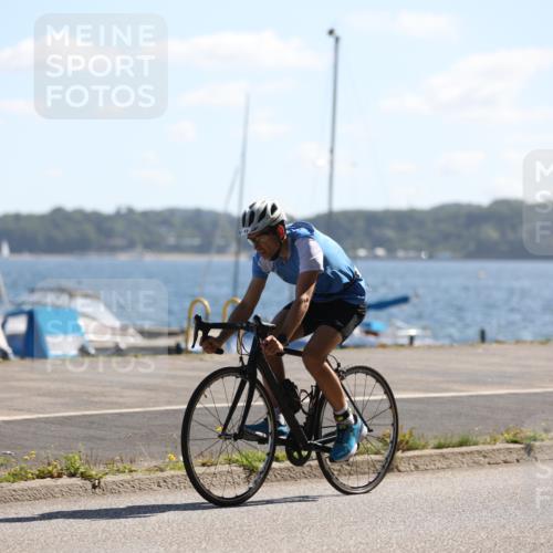 17.08.2025 - KN Förde Triathlon 2025 Yannick Fuchs http://msf.ph/oto/8624086 17.08.2025 11:24:28 Radfahren 281, 326, 329, 352, 371, 380, 616, 263, 271, 350, 354 meine-sportfotos.de