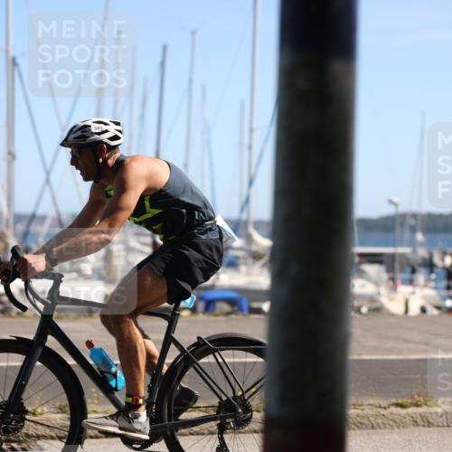 17.08.2025 - KN Förde Triathlon 2025 Yannick Fuchs http://msf.ph/oto/8624091 17.08.2025 11:24:30 Radfahren 281, 326, 352, 371, 380, 616, 263, 271, 329, 350 meine-sportfotos.de