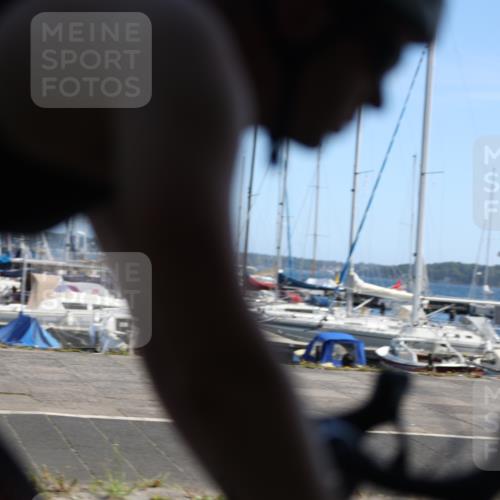 17.08.2025 - KN Förde Triathlon 2025 Yannick Fuchs http://msf.ph/oto/8624101 17.08.2025 11:24:44 Radfahren 303, 370, 621, 326, 621 meine-sportfotos.de
