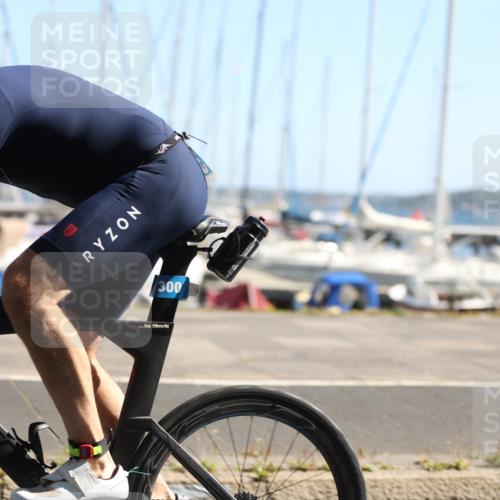 17.08.2025 - KN Förde Triathlon 2025 Yannick Fuchs http://msf.ph/oto/8624121 17.08.2025 11:25:05 Radfahren 284, 300, 308, 309, 374, 606, 613, 638, 328, 356, 373, 635 meine-sportfotos.de
