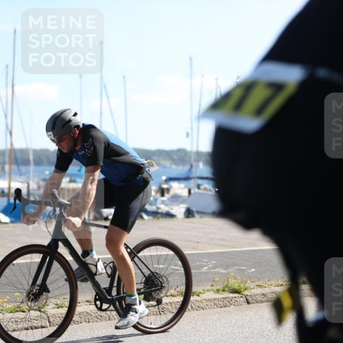 17.08.2025 - KN Förde Triathlon 2025 Yannick Fuchs http://msf.ph/oto/8624160 17.08.2025 11:25:34 Radfahren 288, 296, 307, 349, 372, 610, 617, 629, 630, 632, 633, 261, 285, 295, 330, 377, 629 meine-sportfotos.de