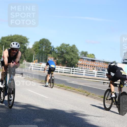 17.08.2025 - KN Förde Triathlon 2025 Yannick Fuchs http://msf.ph/oto/8624170 17.08.2025 11:25:37 Radfahren 288, 296, 307, 349, 372, 610, 633, 261, 285, 295, 617, 629, 630, 632 meine-sportfotos.de