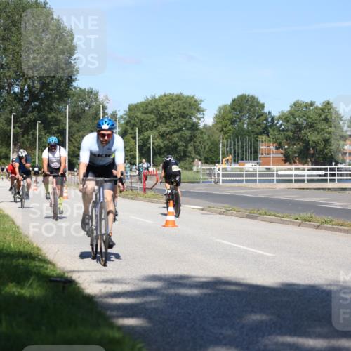 17.08.2025 - KN Förde Triathlon 2025 Yannick Fuchs http://msf.ph/oto/8624173 17.08.2025 11:25:38 Radfahren 288, 296, 307, 349, 372, 610, 633, 285, 295, 617, 629, 630, 632, 633 meine-sportfotos.de