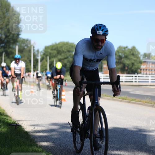 17.08.2025 - KN Förde Triathlon 2025 Yannick Fuchs http://msf.ph/oto/8624177 17.08.2025 11:25:39 Radfahren 288, 296, 307, 349, 372, 610, 617, 629, 630, 632, 633 meine-sportfotos.de