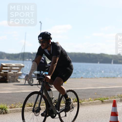 17.08.2025 - KN Förde Triathlon 2025 Yannick Fuchs http://msf.ph/oto/8624199 17.08.2025 11:25:51 Radfahren 310, 332, 345, 351, 353, 361, 368, 612, 614, 619, 622, 642, 643, 372 meine-sportfotos.de