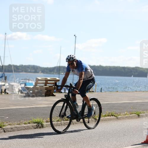 17.08.2025 - KN Förde Triathlon 2025 Yannick Fuchs http://msf.ph/oto/8624210 17.08.2025 11:25:55 Radfahren 310, 345, 353, 354, 361, 368, 612, 614, 619, 623, 643, 332, 351, 622, 642 meine-sportfotos.de