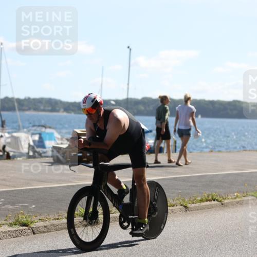 17.08.2025 - KN Förde Triathlon 2025 Yannick Fuchs http://msf.ph/oto/8624243 17.08.2025 11:27:02 Radfahren 274, 285, 294, 295, 606, 625, 629, 346, 609, 633 meine-sportfotos.de