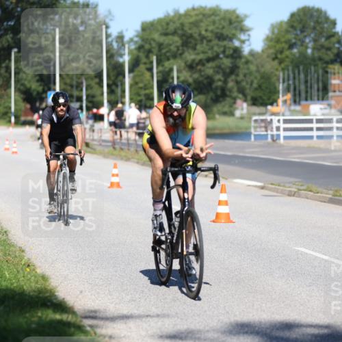 17.08.2025 - KN Förde Triathlon 2025 Yannick Fuchs http://msf.ph/oto/8624253 17.08.2025 11:27:30 Radfahren 310, 368, 608, 622, 636, 377, 643 meine-sportfotos.de