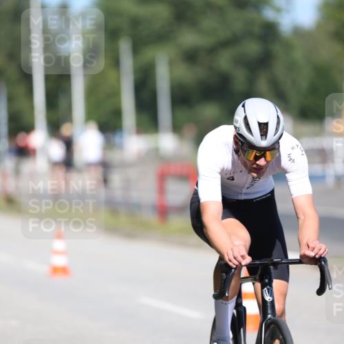 17.08.2025 - KN Förde Triathlon 2025 Yannick Fuchs http://msf.ph/oto/8624269 17.08.2025 11:27:38 Radfahren 299, 332, 361, 608, 623, 628, 636, 310, 368, 622 meine-sportfotos.de