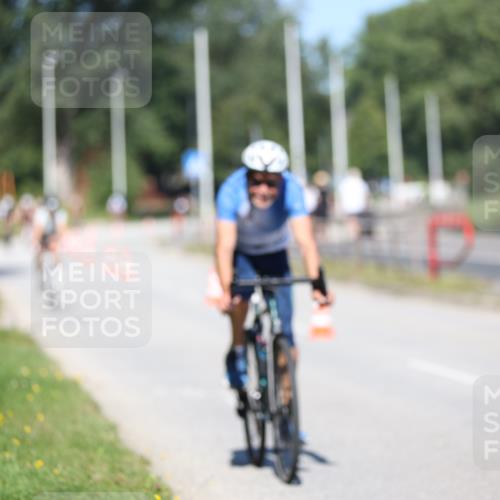 17.08.2025 - KN Förde Triathlon 2025 Yannick Fuchs http://msf.ph/oto/8624275 17.08.2025 11:27:40 Radfahren 268, 299, 332, 361, 608, 623, 628, 636, 368, 622 meine-sportfotos.de