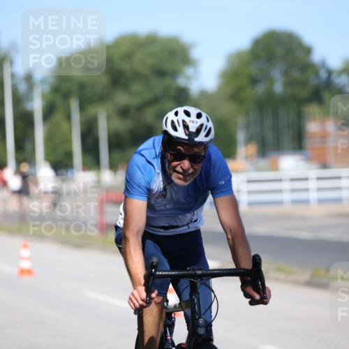 17.08.2025 - KN Förde Triathlon 2025 Yannick Fuchs http://msf.ph/oto/8624278 17.08.2025 11:27:41 Radfahren 268, 299, 332, 361, 608, 623, 628, 636, 368, 608 meine-sportfotos.de