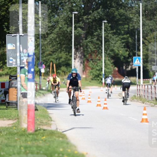17.08.2025 - KN Förde Triathlon 2025 Yannick Fuchs http://msf.ph/oto/8624301 17.08.2025 11:27:59 Radfahren 264, 282, 320, 323, 369, 626, 627, 319, 323, 382, 615, 618, 624, 627 meine-sportfotos.de