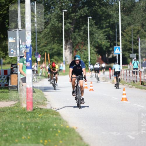 17.08.2025 - KN Förde Triathlon 2025 Yannick Fuchs http://msf.ph/oto/8624305 17.08.2025 11:28:00 Radfahren 264, 282, 297, 304, 320, 369, 626, 282, 319, 323, 382, 615, 618, 624, 627 meine-sportfotos.de