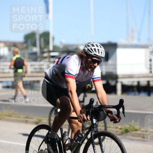17.08.2025 - KN Förde Triathlon 2025 Yannick Fuchs http://msf.ph/oto/8624346 17.08.2025 11:30:33 Radfahren 272, 279, 358, 611, 272, 338 meine-sportfotos.de