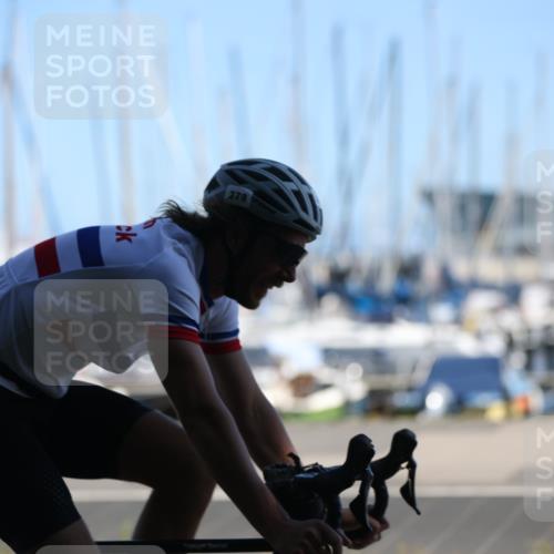 17.08.2025 - KN Förde Triathlon 2025 Yannick Fuchs http://msf.ph/oto/8624349 17.08.2025 11:30:33 Radfahren 272, 279, 358, 611, 272, 338 meine-sportfotos.de