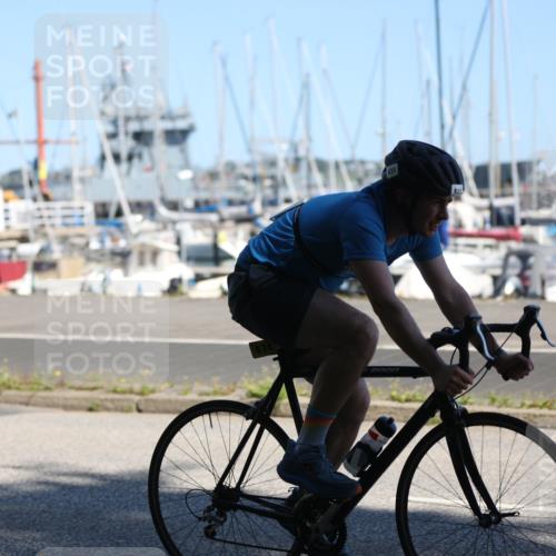 17.08.2025 - KN Förde Triathlon 2025 Yannick Fuchs http://msf.ph/oto/8624373 17.08.2025 11:31:14 Radfahren 267, 275, 287, 631, 641, 302, 312, 325, 607 meine-sportfotos.de