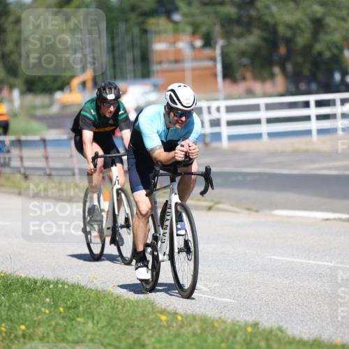 17.08.2025 - KN Förde Triathlon 2025 Yannick Fuchs http://msf.ph/oto/8624425 17.08.2025 11:31:42 Radfahren 273, 318, 321, 327, 331, 603, 283, 311, 321, 387, 620 meine-sportfotos.de
