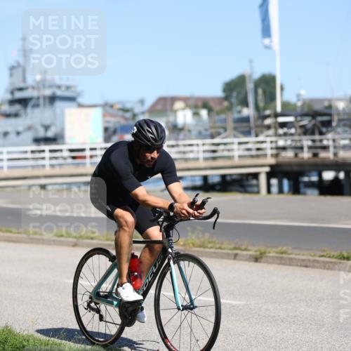 17.08.2025 - KN Förde Triathlon 2025 Yannick Fuchs http://msf.ph/oto/8624462 17.08.2025 11:32:02 Radfahren 272, 355, 390, 293, 339, 341, 343, 344, 385, 602 meine-sportfotos.de