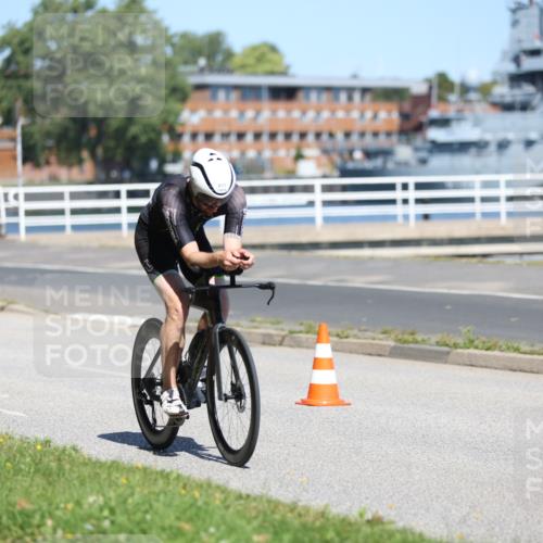 17.08.2025 - KN Förde Triathlon 2025 Yannick Fuchs http://msf.ph/oto/8624472 17.08.2025 11:32:14 Radfahren 281, 306, 338, 379, 389, 611, 272 meine-sportfotos.de
