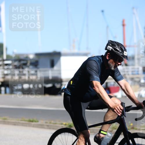 17.08.2025 - KN Förde Triathlon 2025 Yannick Fuchs http://msf.ph/oto/8624484 17.08.2025 11:32:23 Radfahren 281, 306, 338, 364, 375, 379, 389, 306, 389, 611 meine-sportfotos.de