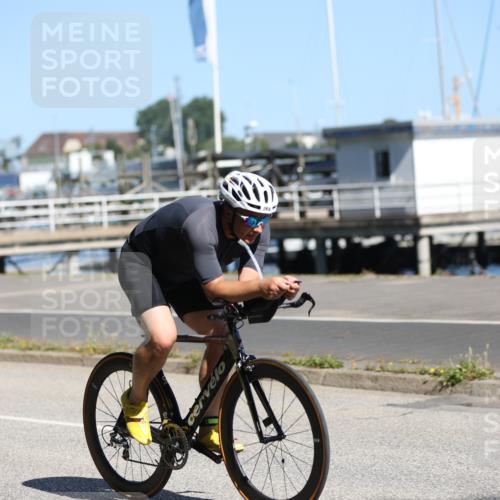 17.08.2025 - KN Förde Triathlon 2025 Yannick Fuchs http://msf.ph/oto/8624489 17.08.2025 11:32:25 Radfahren 338, 364, 375, 604, 281, 306, 379, 389 meine-sportfotos.de