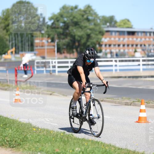 17.08.2025 - KN Förde Triathlon 2025 Yannick Fuchs http://msf.ph/oto/8624495 17.08.2025 11:32:32 Radfahren 291, 324, 363, 375, 604, 338, 364 meine-sportfotos.de